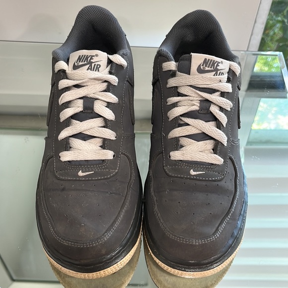Nike Air Force 1 Dark Grey Size 8 - Picture 3 of 16